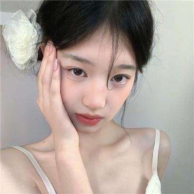 再见已是白月光 剧照